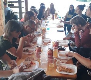 Piknik na piknik prostoru Kleče 2019