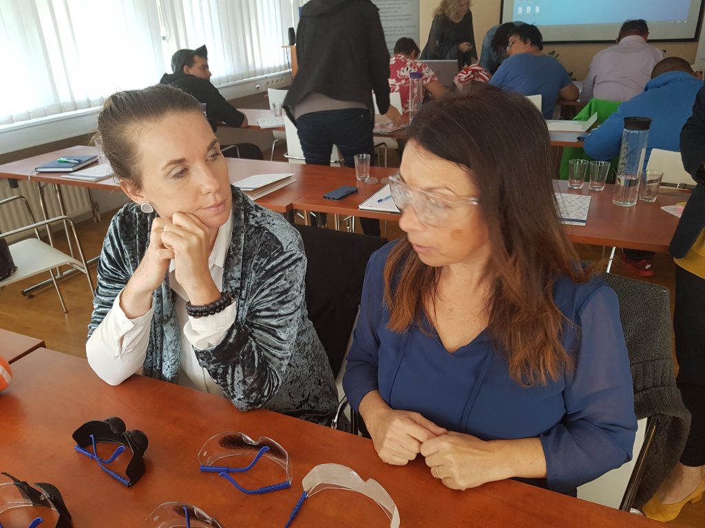 Včeraj smo izvajali delavnice Izkušnja spreminja v Velenju