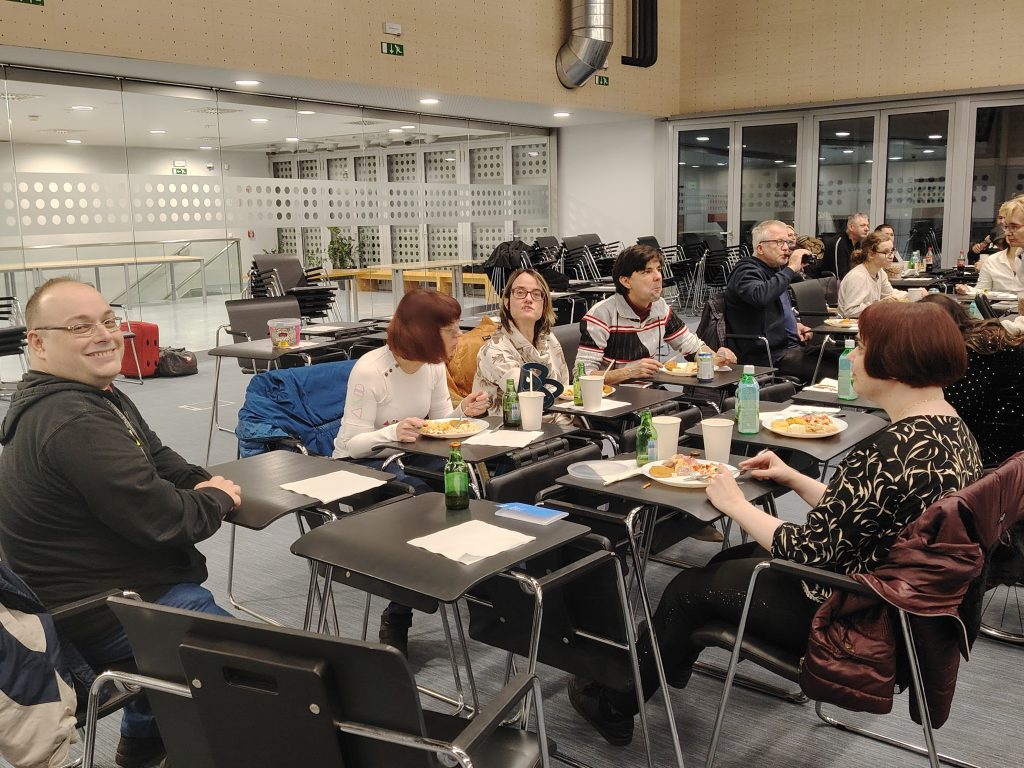 Družili smo se na tradicionalni novoletni večerji