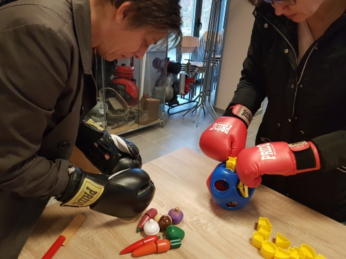 Spoznavanje težav z motoriko preko boksarskih rokavic