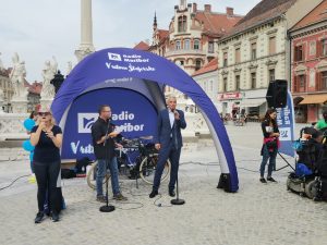 Župan MOM pozdravlja sodelujoče na Dnevu mobilnosti invalidov