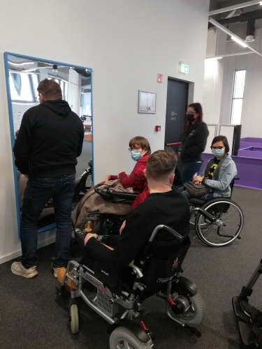 Reševanje naloge s pomočjo ogledala