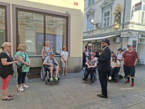 Udeleženci z Juretom na Gosposki ulici